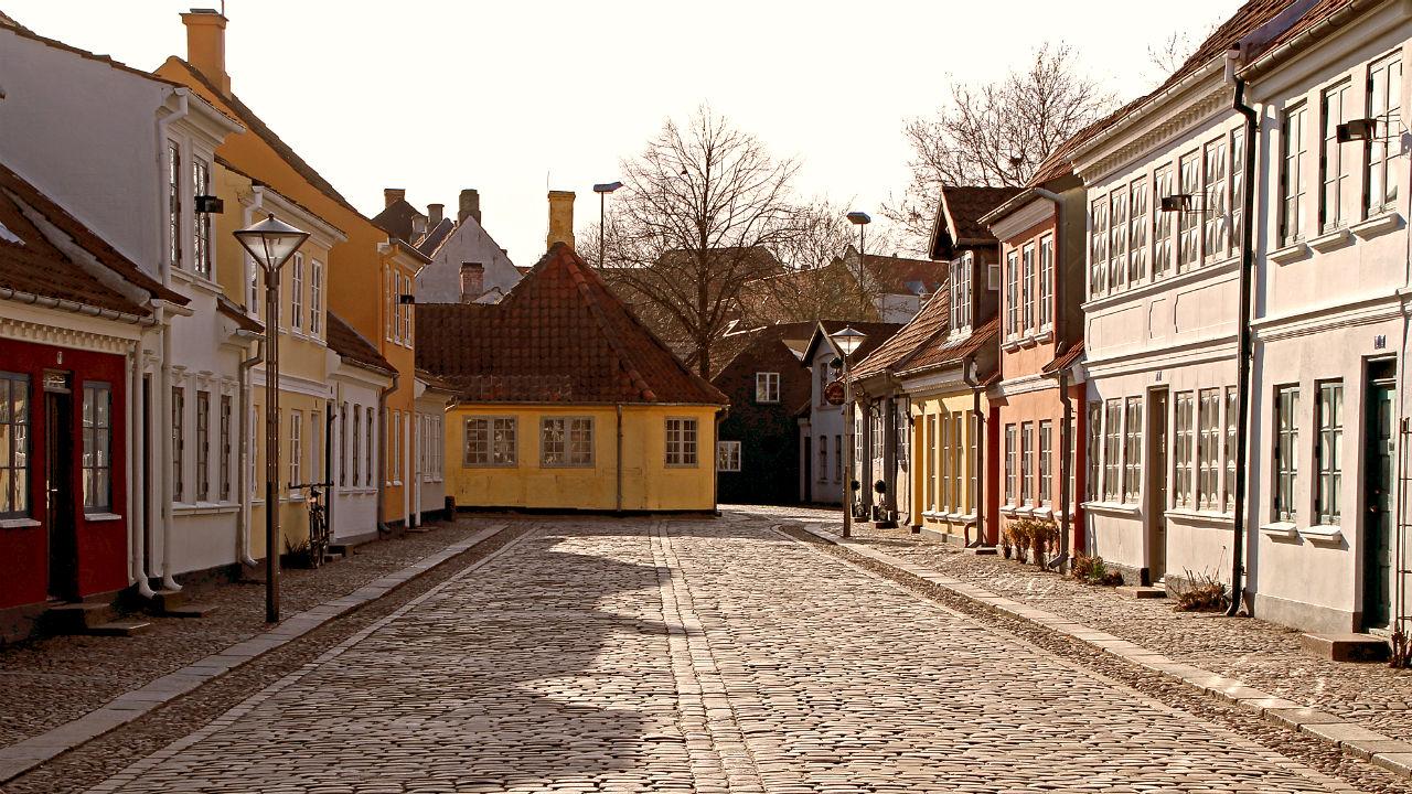 Gade med gamle huse fra Odense