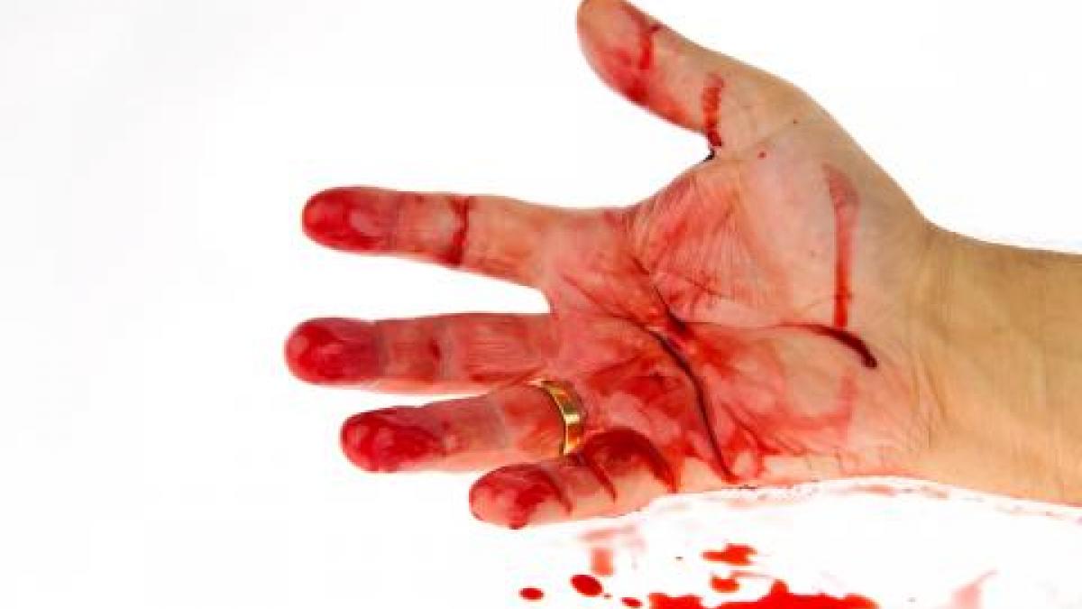 holdall Mod viljen Hav Sådan fjerner du blodpletter fra dit tøj | Samvirke