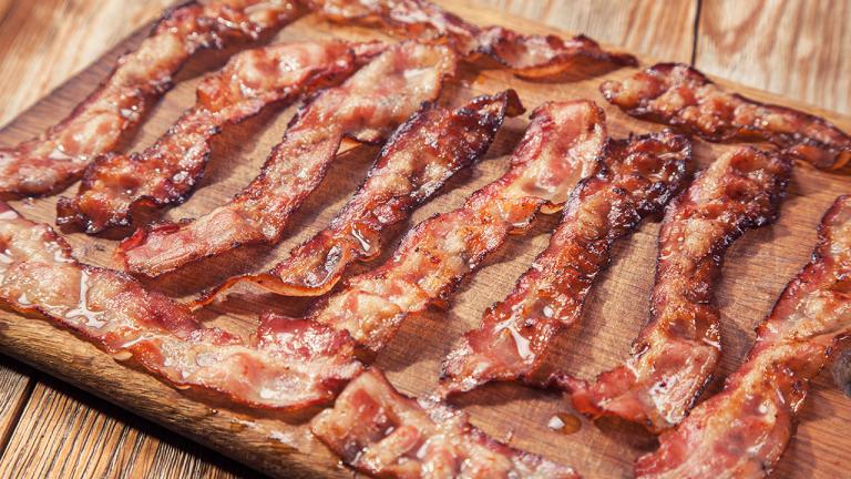 Sådan steger du bacon perfekt | Samvirke