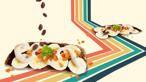 Rugbrødsmad med mayonaise, rosiner og banan
