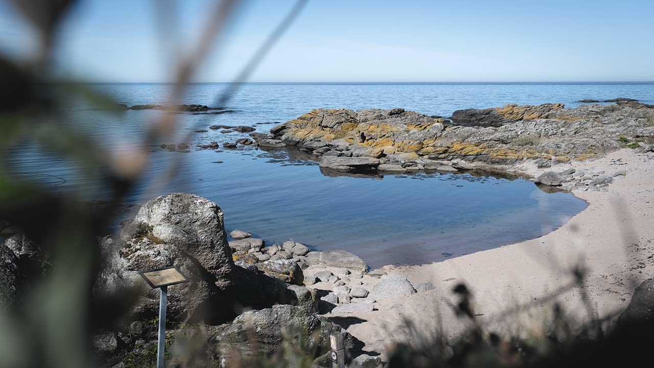 Høl Strand