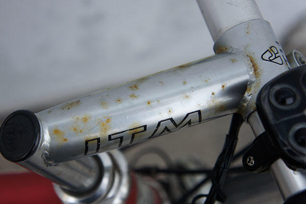 5 Ting Du Aldrig Ma Gore Nar Du Saetter Cyklen I Stand Samvirke